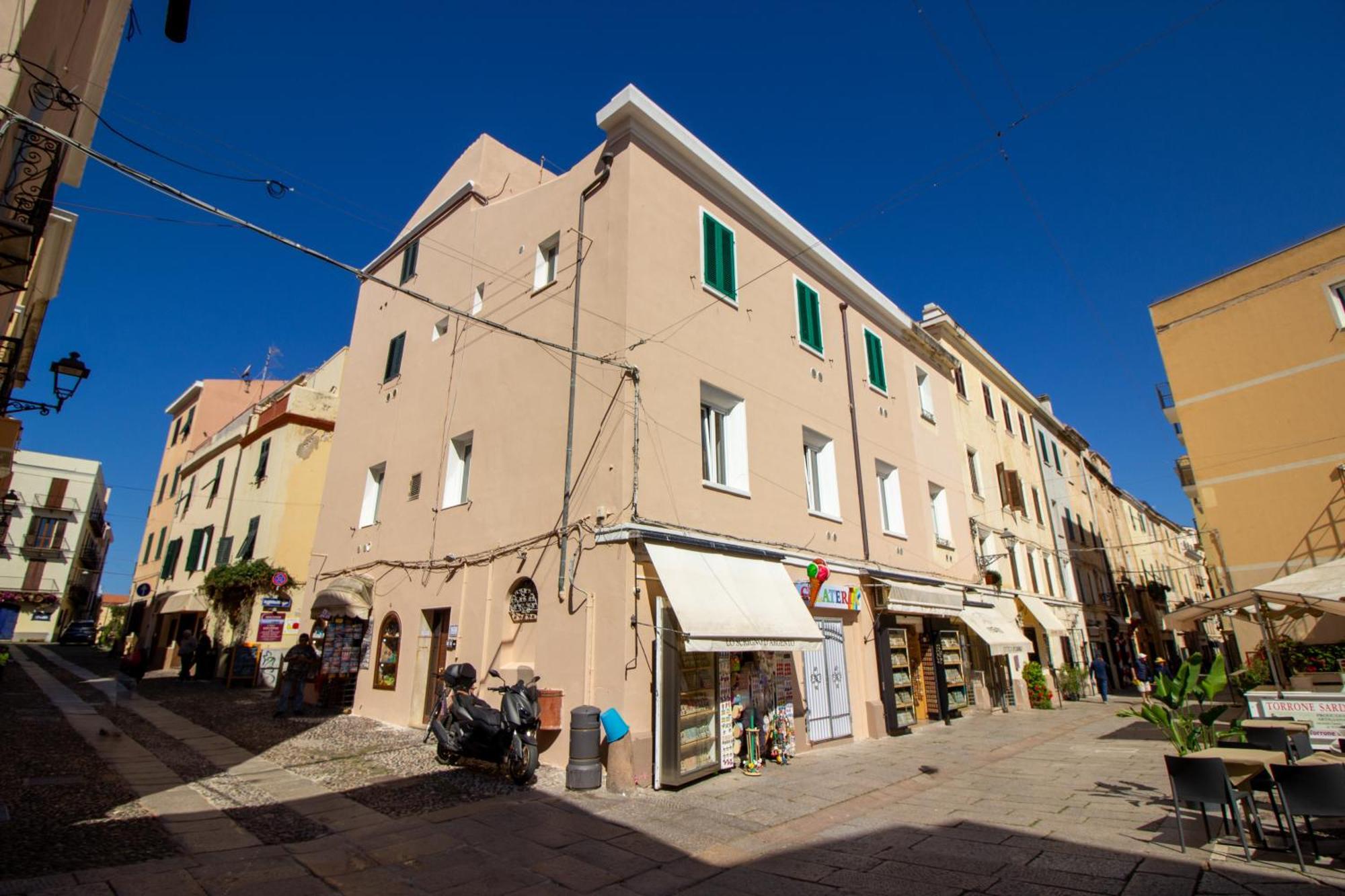 Appartamento In Centro Alghero Bagian luar foto