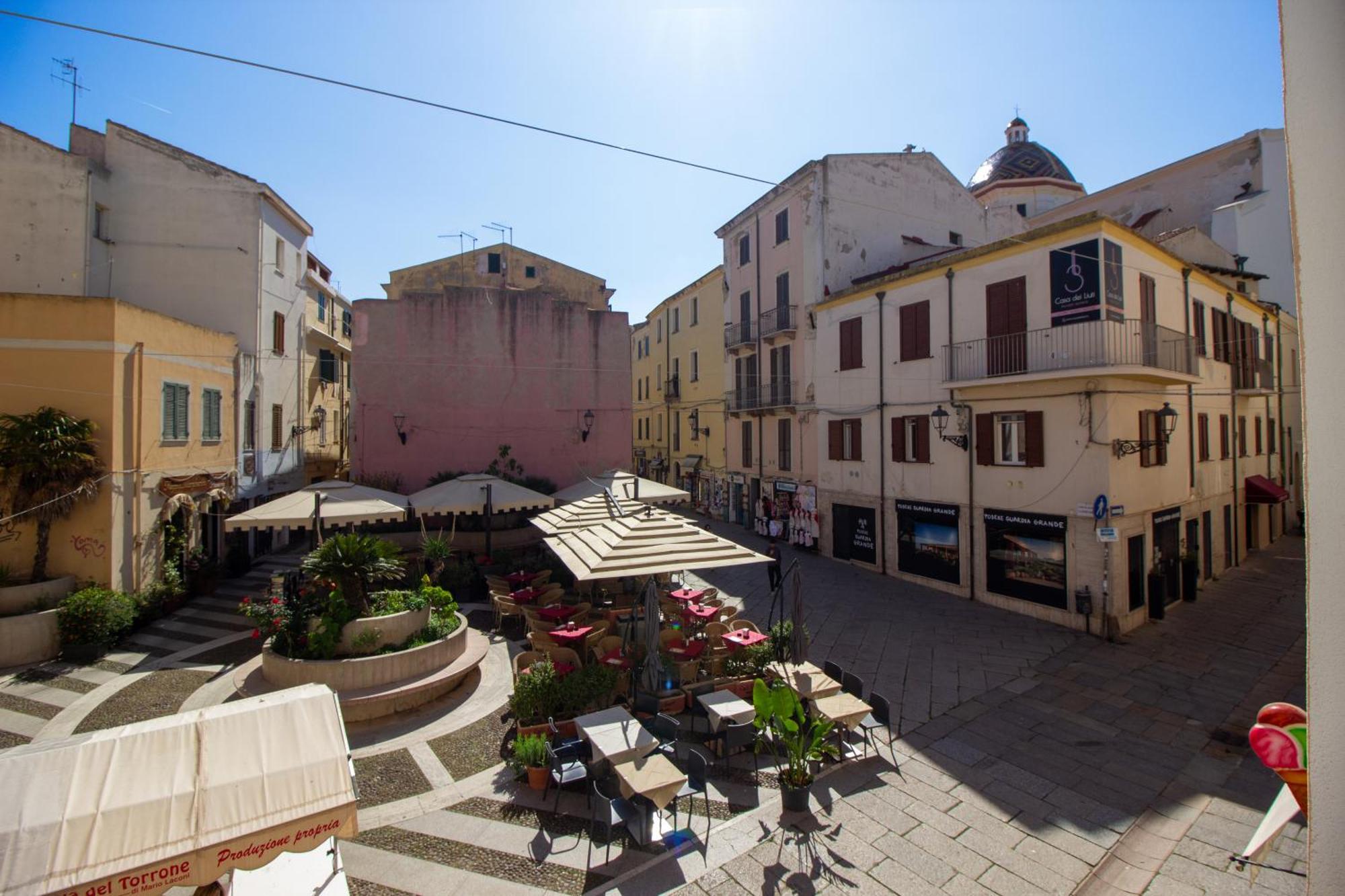 Appartamento In Centro Alghero Bagian luar foto